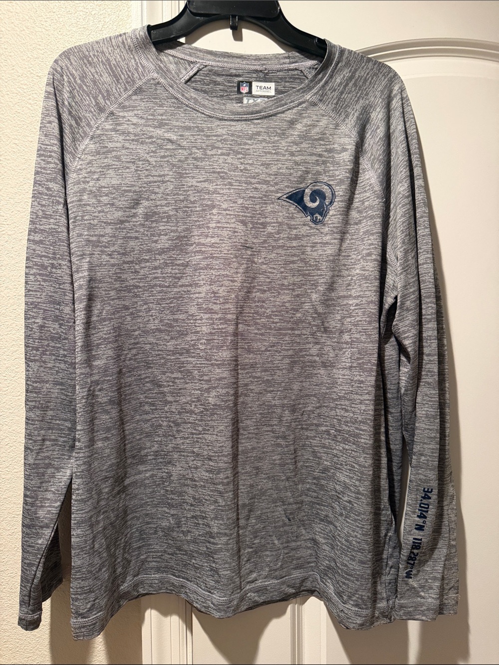 NFL Los Angeles Rams Heathered Gray Long Sleeve Shirt with Team Logo